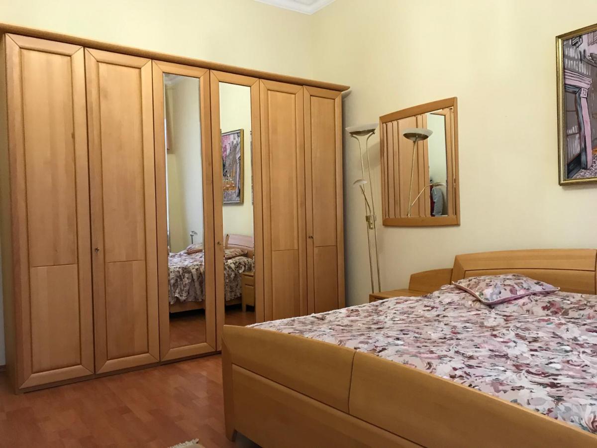 Apartman Na Zahradni Κάρλοβι Βάρι Εξωτερικό φωτογραφία