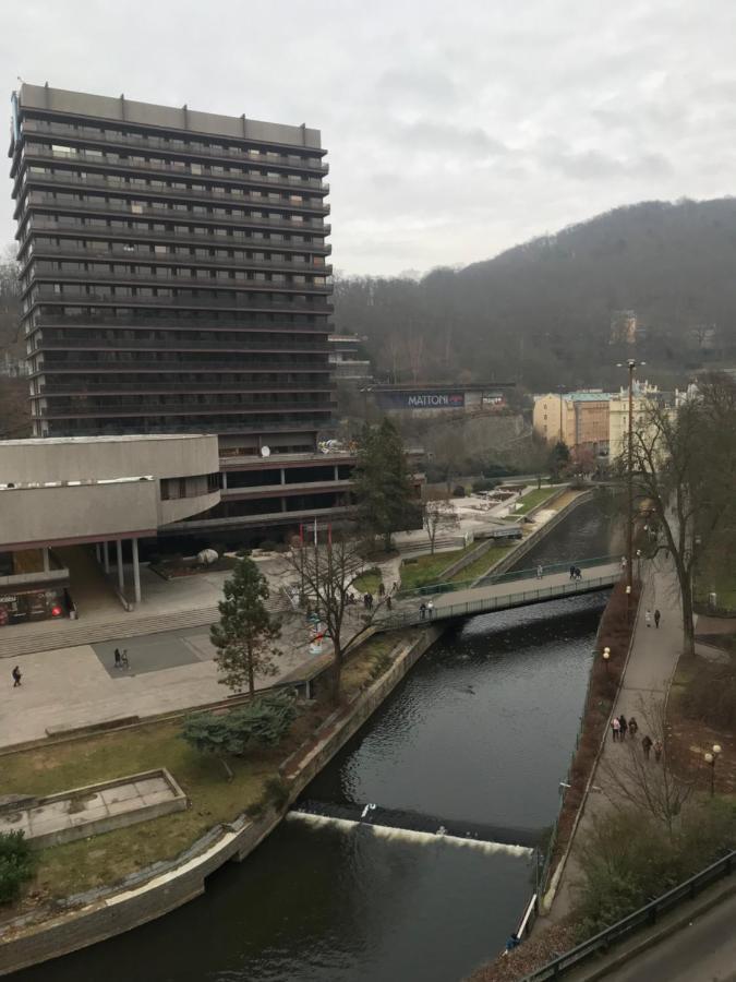 Apartman Na Zahradni Κάρλοβι Βάρι Εξωτερικό φωτογραφία